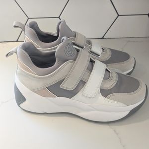 Michael Kors Keely Platform Grey Pink White Suede Sneakers Size 8.5